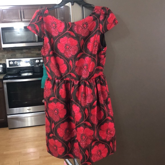 Alice+Olivia nelly puffed dress in red /us 4 - Picture 7 of 16